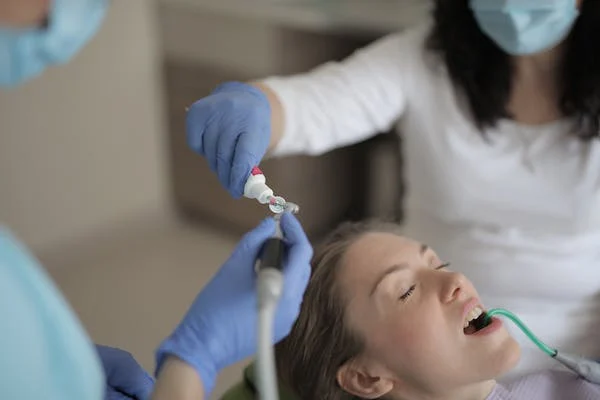 mantenimiento de los implantes dentales